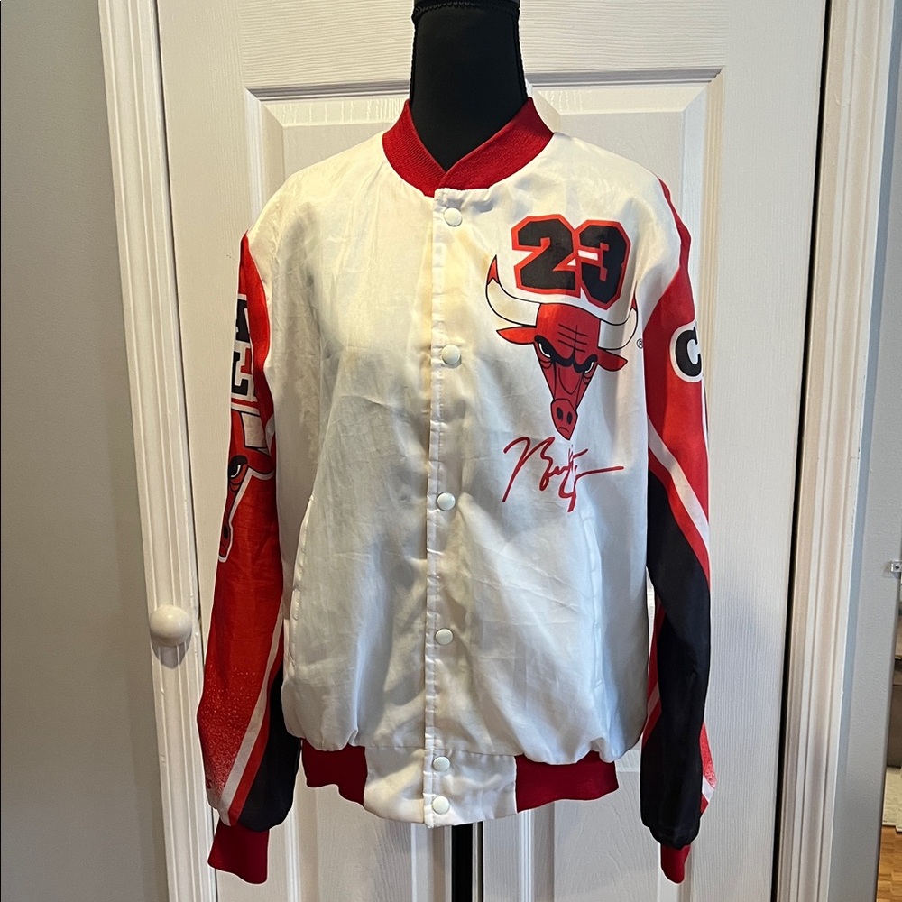 Vintage 1990 Michael Jordan White and Red Satin Bulls Graphic Bomber Jacket
